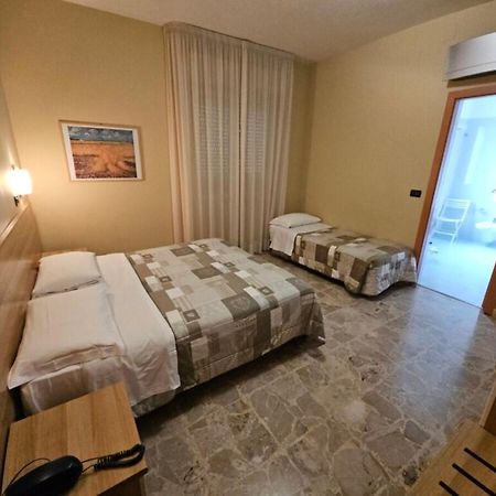 Hotel Mazzocchetti 圣安杰洛城 外观 照片