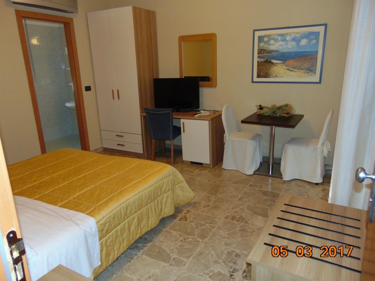 Hotel Mazzocchetti 圣安杰洛城 外观 照片
