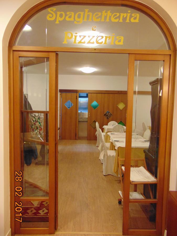 Hotel Mazzocchetti 圣安杰洛城 外观 照片
